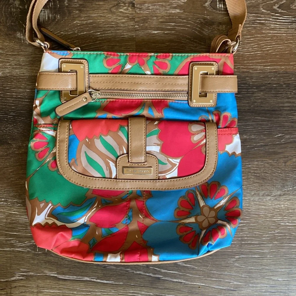 Tyler Rodan Bag - Picture 3 of 11